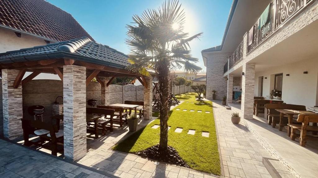 Eugen Apartman Velky Meder Ngoại thất bức ảnh